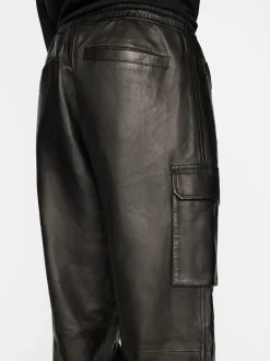 FRAME Cargo Leather Pant in< Leather & Suede|Pants & Shorts