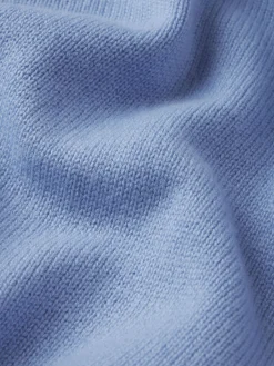 FRAME Cashmere Crewneck Sweater in Soft Blue< Sweaters & Hoodies