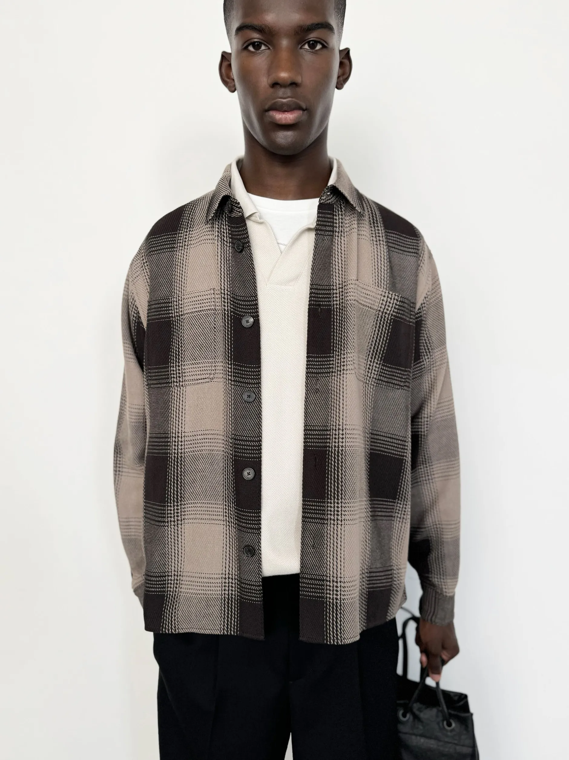 FRAME Chunky Plaid Shirt in Brown Plaid< Shirts