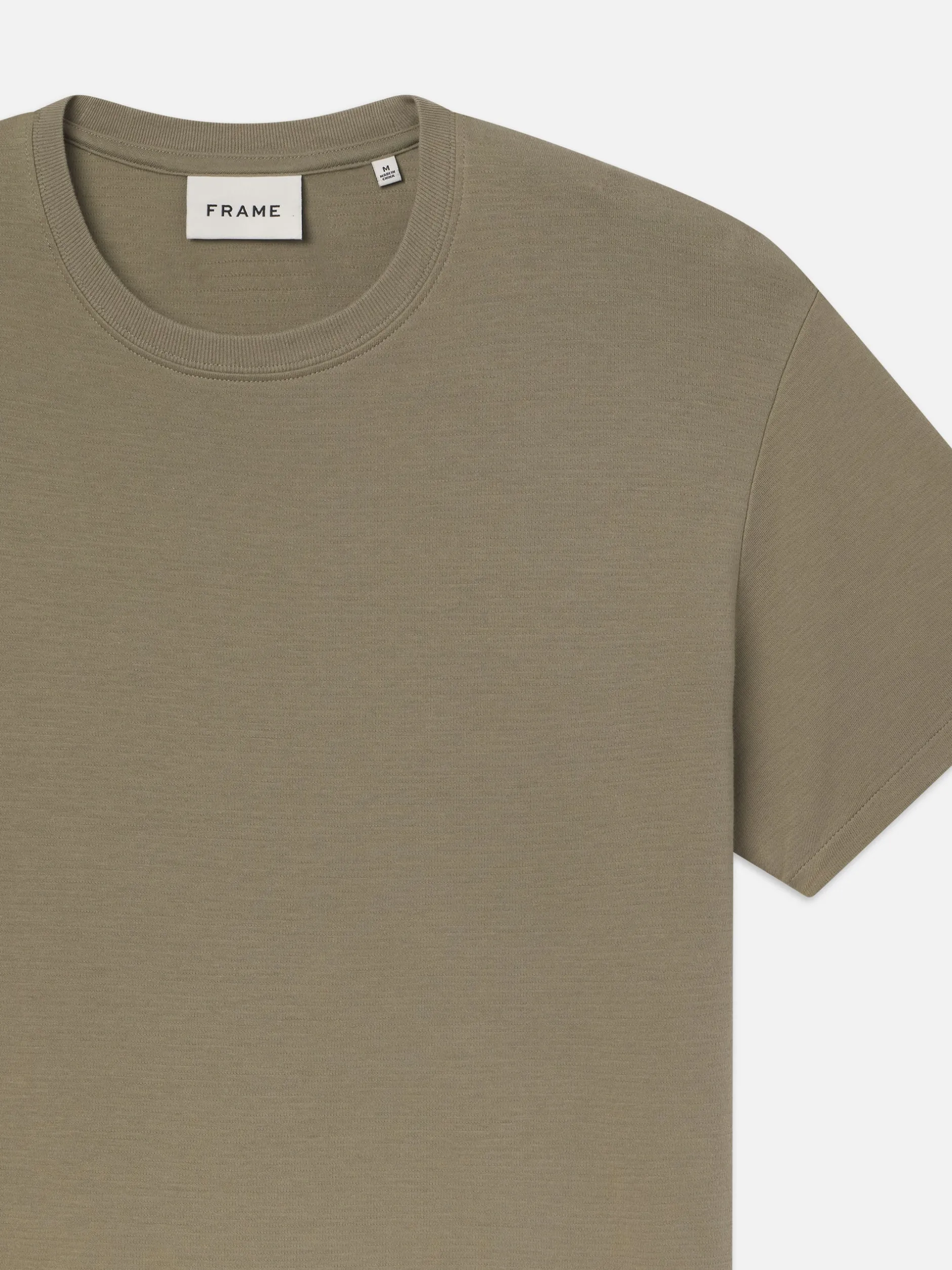 FRAME Duo Fold Tee in Dry Sage< Tees & Polos