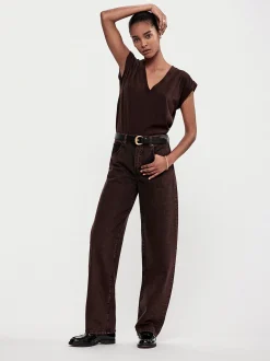 FRAME Easy V-Neck Tee in Chocolate Brown<Women Tanks & Tees