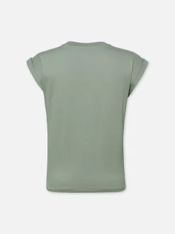 FRAME Easy V-Neck Tee in<Women Tanks & Tees