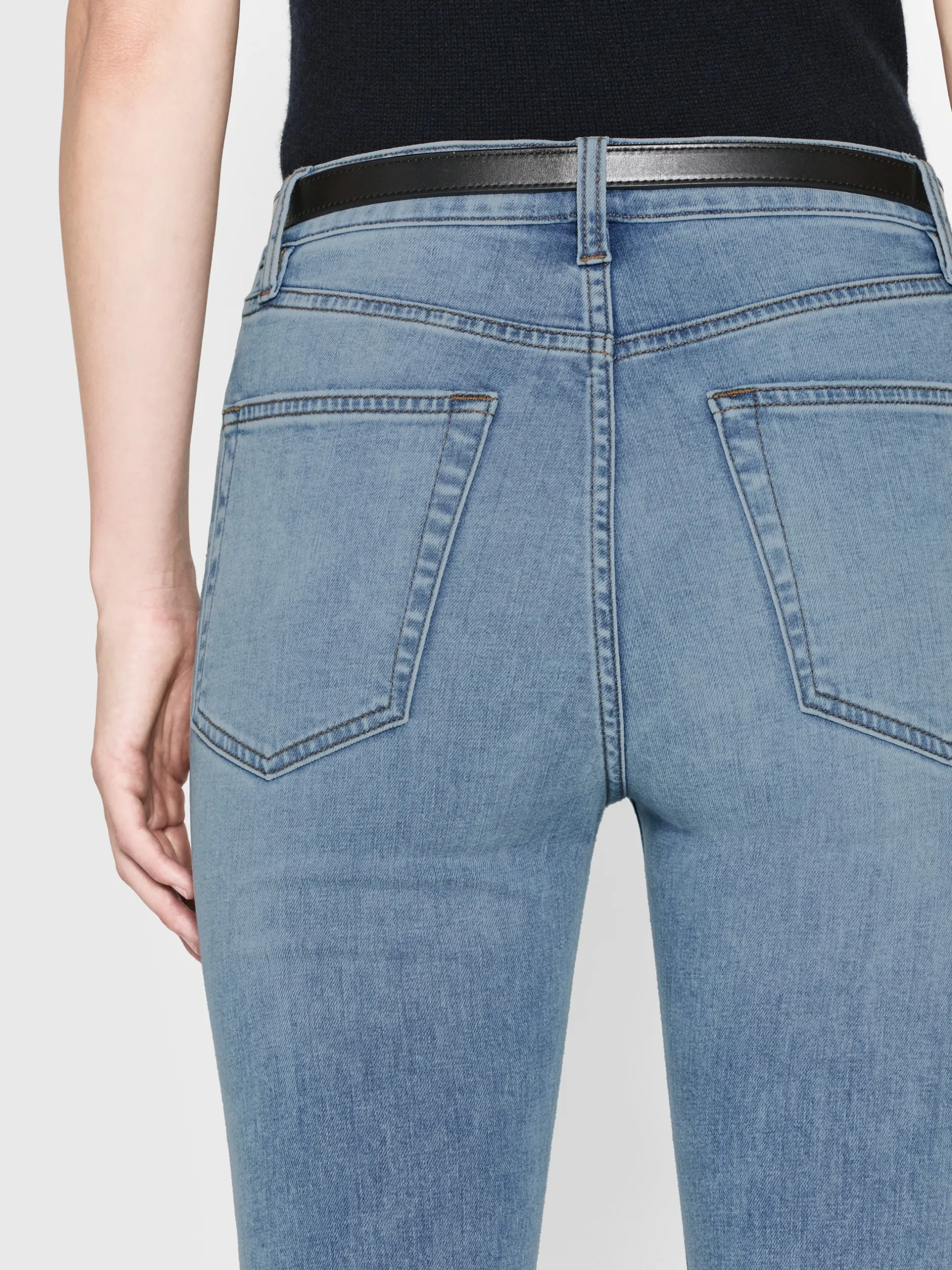 FRAME Le Crop Mini Boot in<Women Bootcut