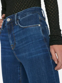 FRAME Le Crop Mini Boot in<Women Bootcut