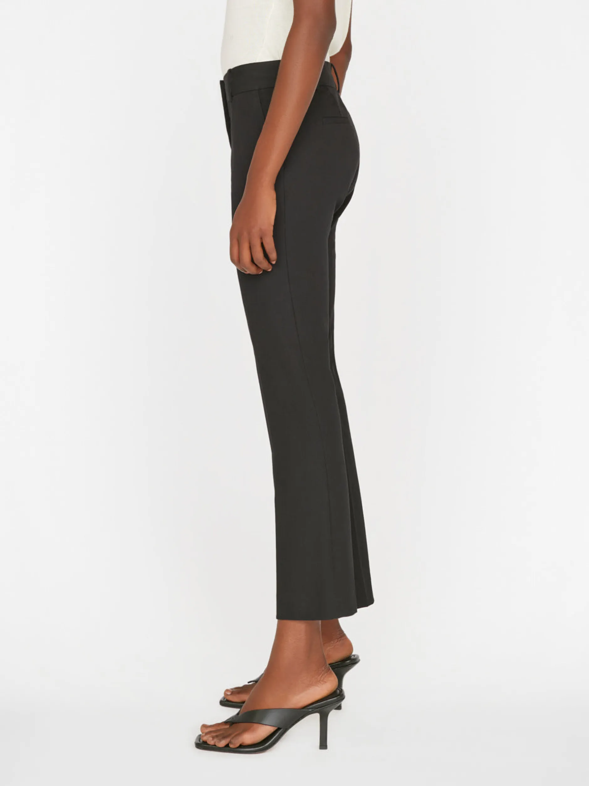 FRAME Le Crop Mini Boot Trouser in<Women Pants