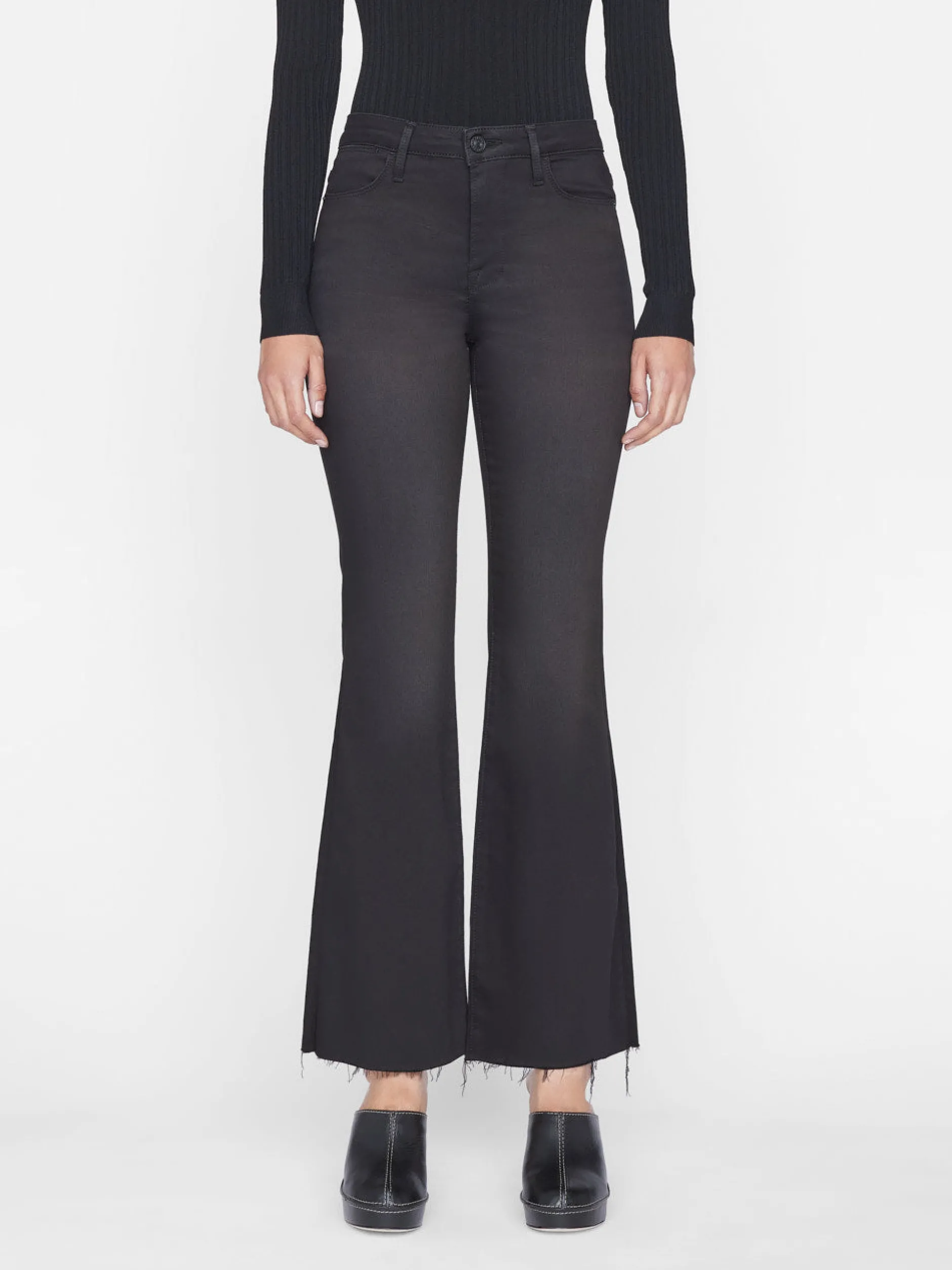 FRAME Le Easy Flare in<Women Flare