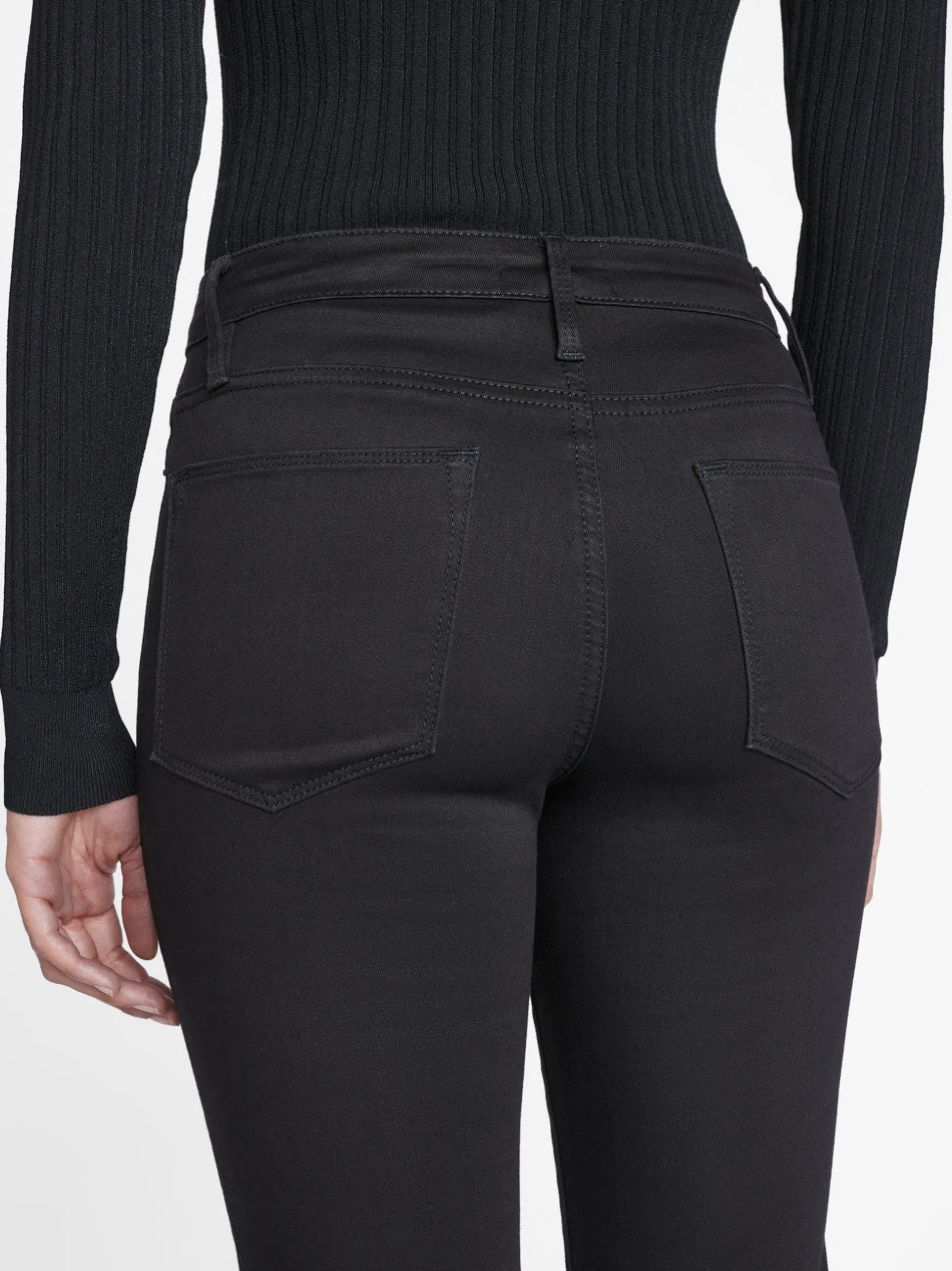 FRAME Le Easy Flare in<Women Flare