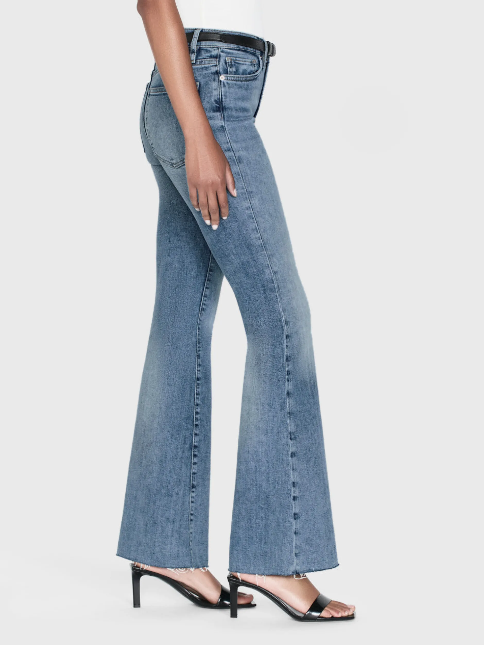 FRAME Le Easy Flare Raw Fray in<Women Flare