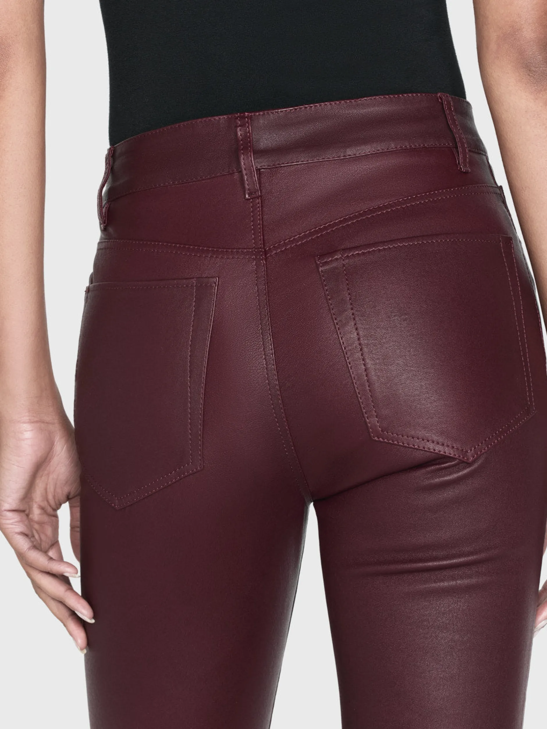 FRAME Leather Le Crop Mini Boot in<Women Leather & Suede|Pants