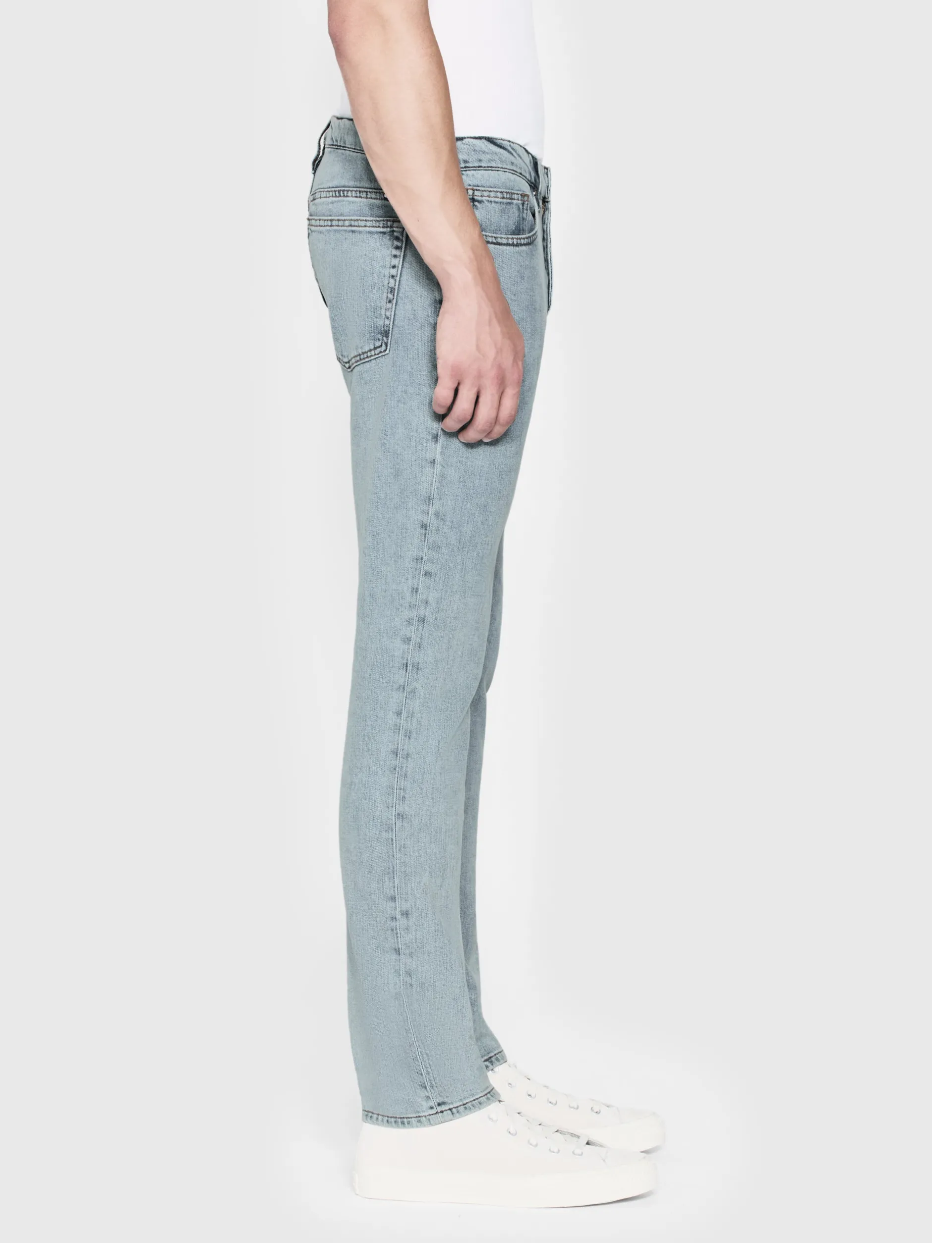 FRAME L'Homme Slim in< Slim