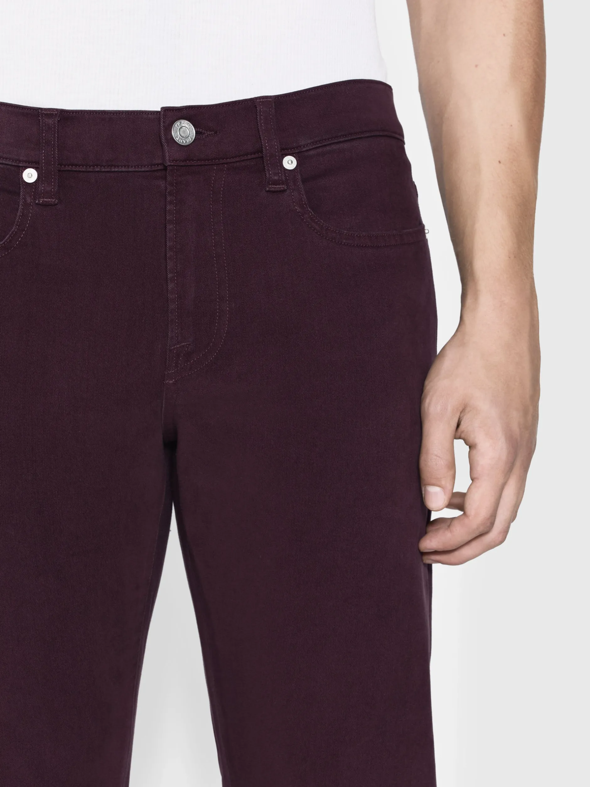 FRAME L'Homme Slim Brushed Twill in< Slim