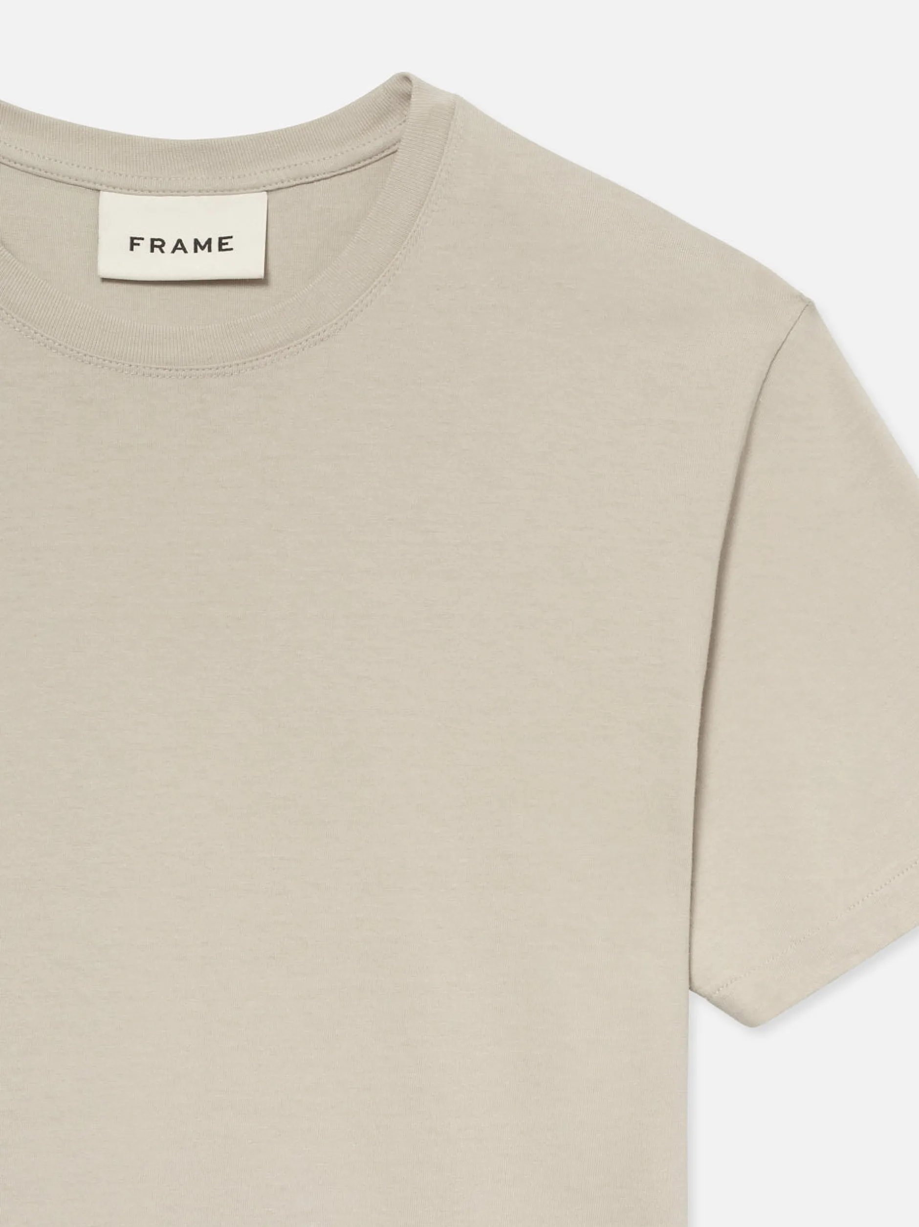 FRAME Logo Tee in Mineral Grey< Tees & Polos