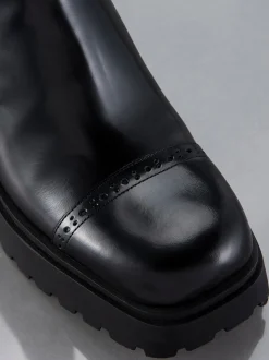 FRAME Lumi Lug Boot in<Women All Accessories & Shoes