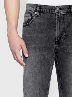 FRAME Modern Straight in< Straight