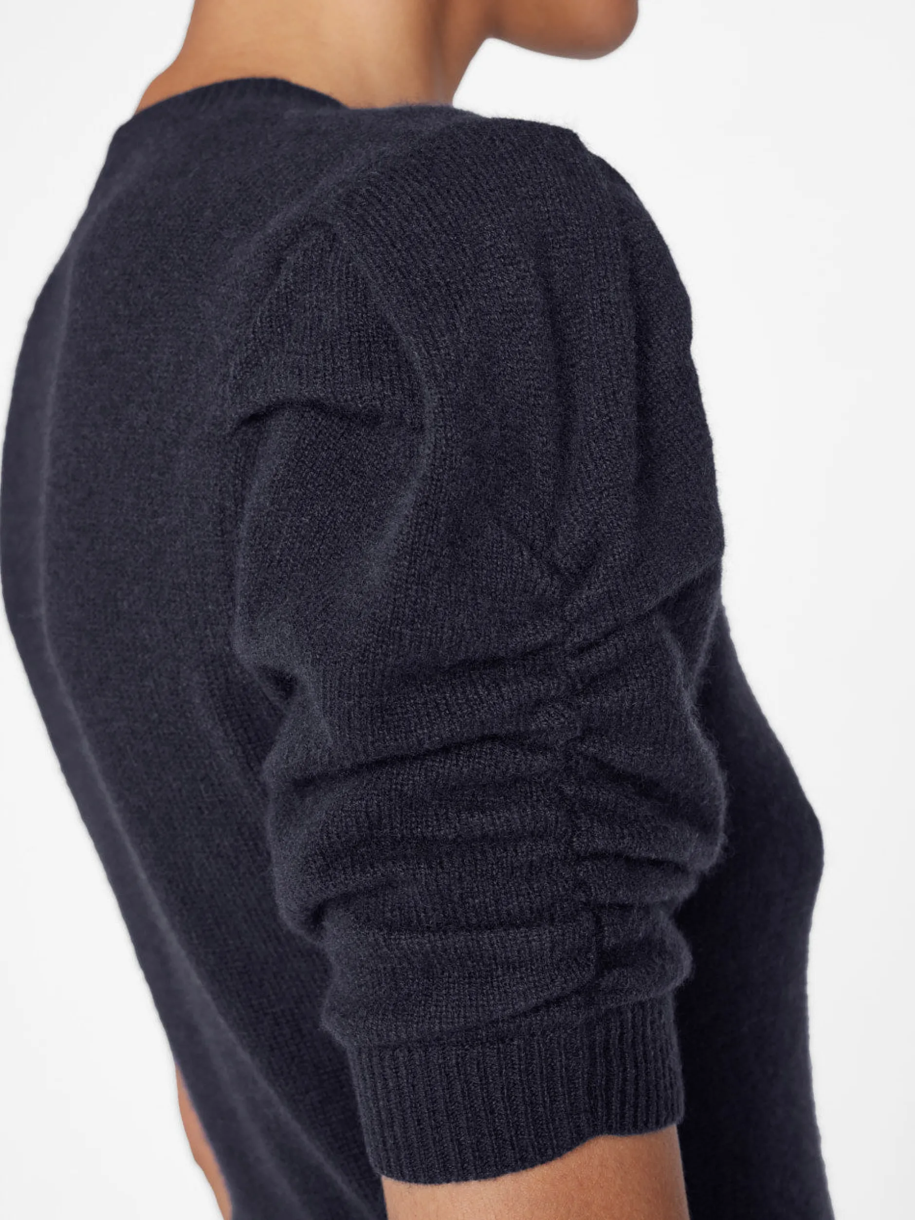 FRAME Ruched Sleeve Cashmere Sweater in<Women Sweaters
