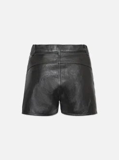 FRAME Side Slit Leather Short in<Women Leather & Suede|Skirts & Shorts