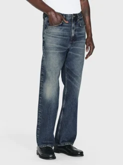 FRAME The Boxy Jean in< Straight
