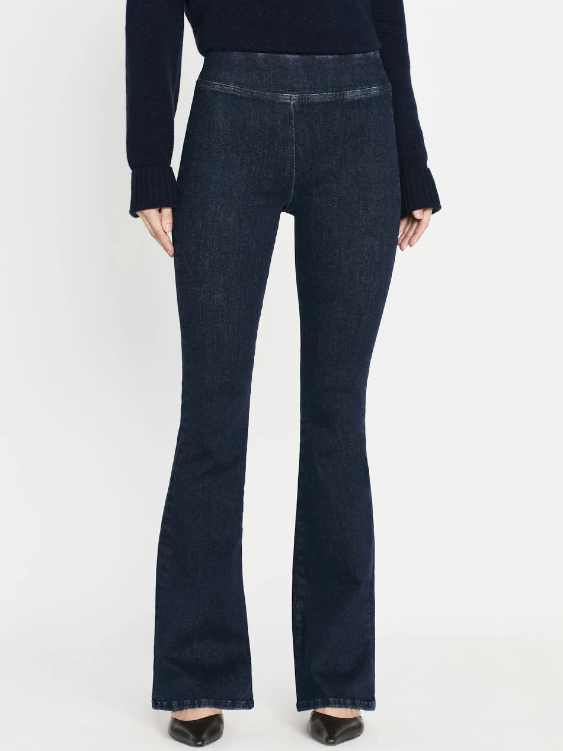 FRAME The Jetset Flare in<Women Flare