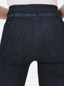 FRAME The Jetset Skinny Crop in<Women Skinny