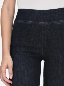FRAME The Jetset Skinny Crop in<Women Skinny