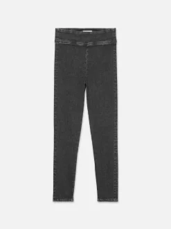 FRAME The Jetset Skinny Crop in<Women Skinny