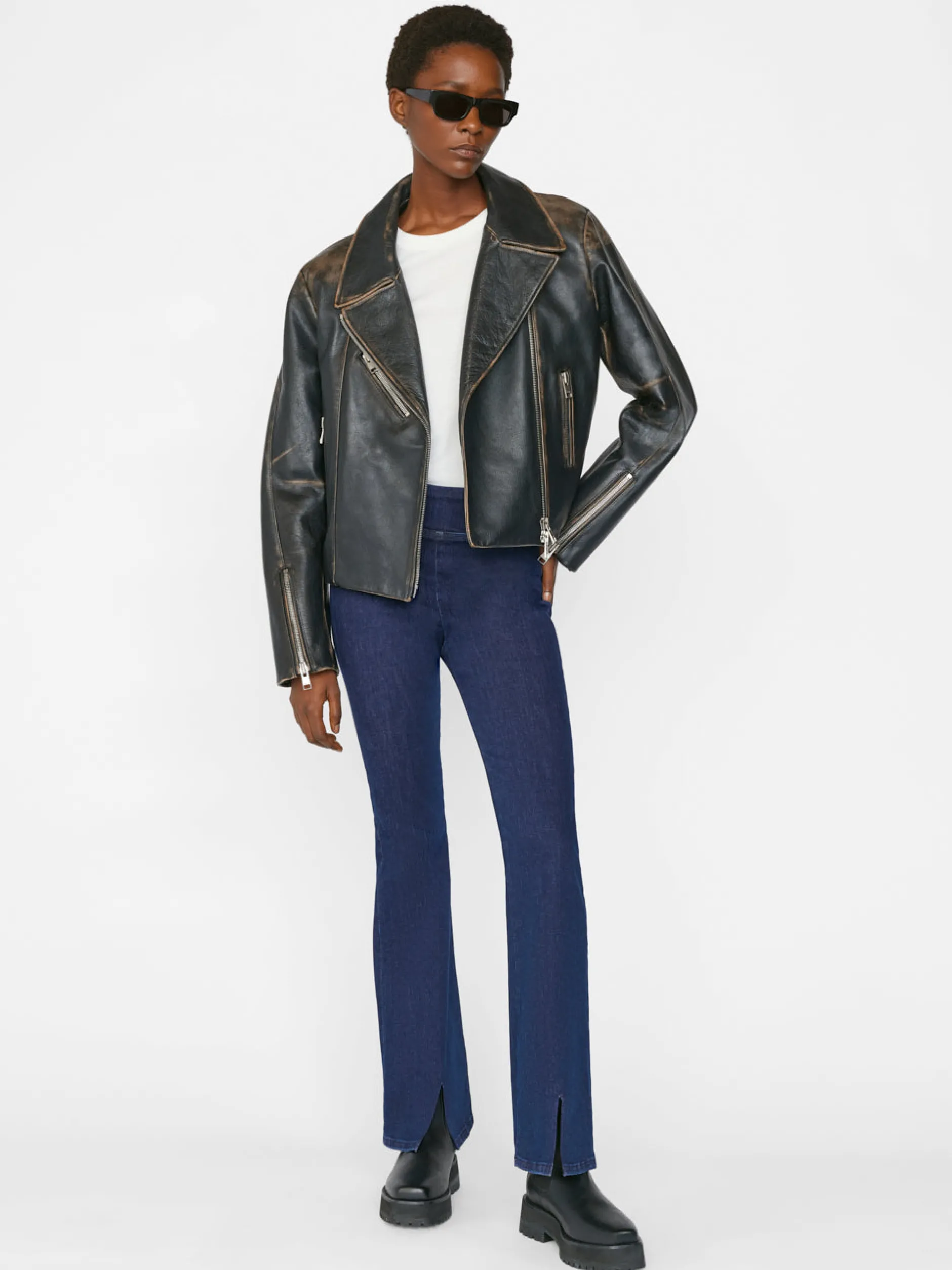 FRAME The Jetset Slit Flare in<Women Flare