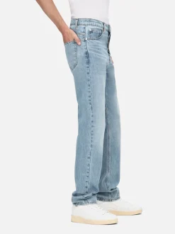 FRAME The Straight Jean in< Straight