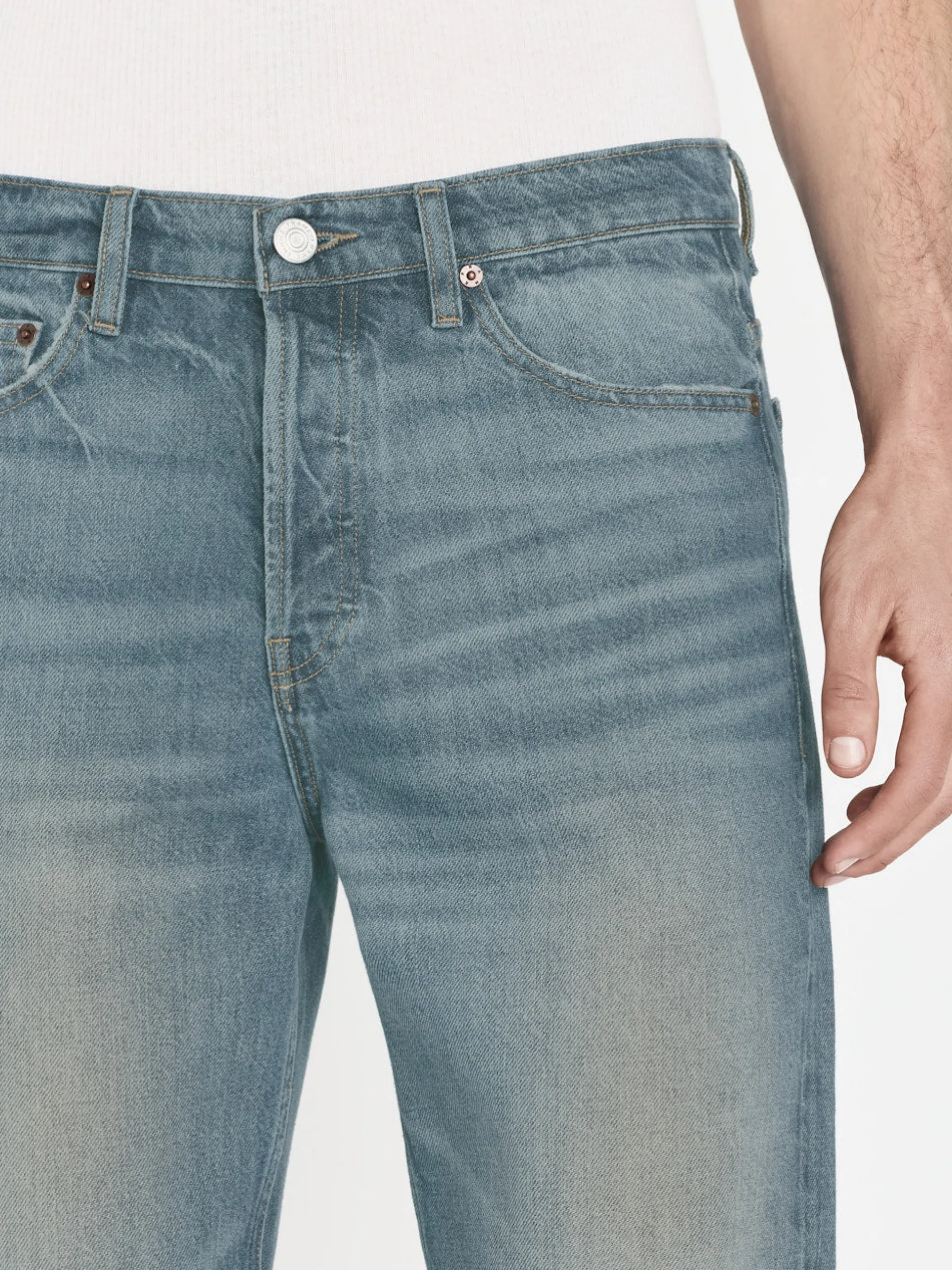 FRAME The Straight Jean in North Sea< Straight