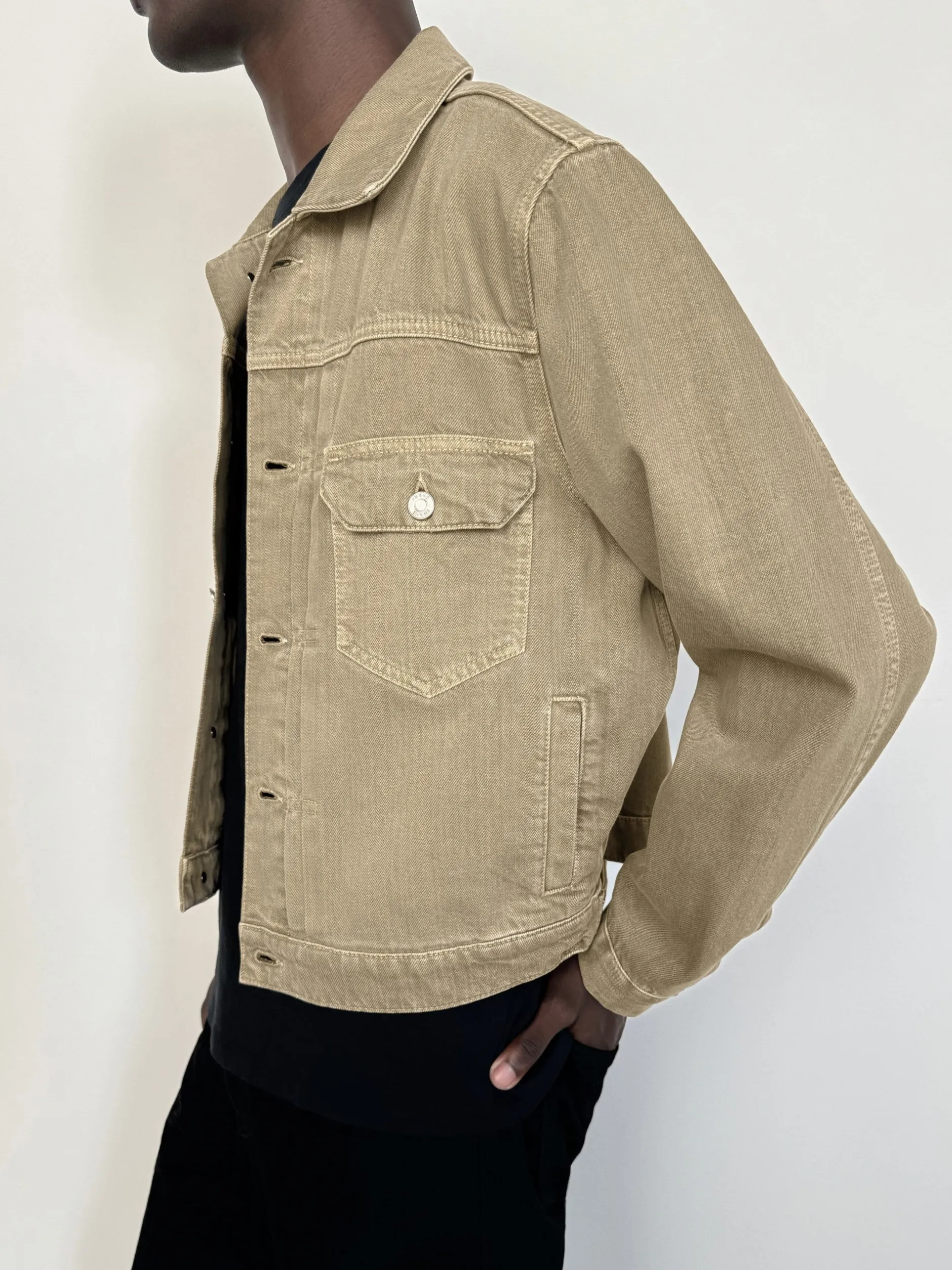 FRAME Vintage Denim Jacket in< Denim Jackets|Jackets & Coats